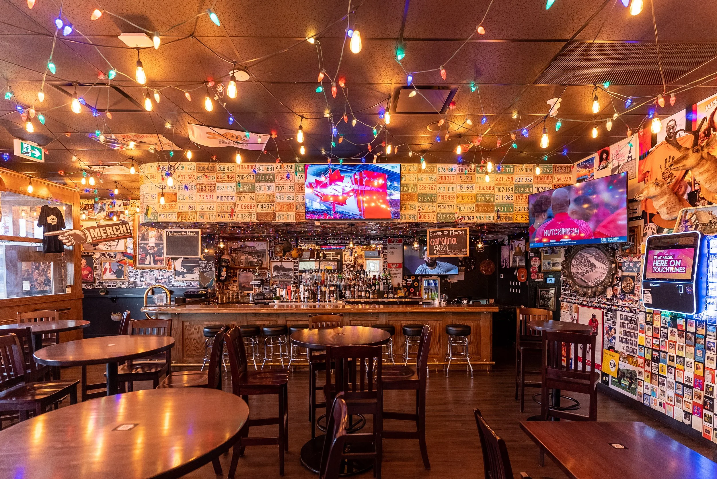 Evolution AV—Project Highlight Leopold's Tavern