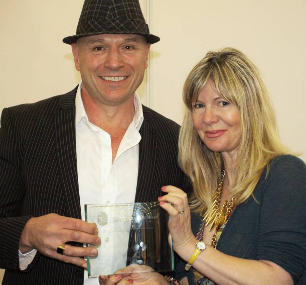 peter-janey-award-presentation-610x567.png