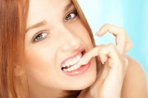 woman-nail-biter2-300x200.jpg