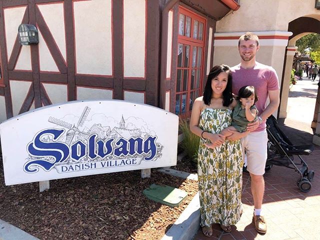 Memorial weekend in Solvang. Caia met a whole bunch of people by saying &ldquo;HIIIIEEEE!&rdquo; 👋🏻 and blowing kisses everywhere we went. Our social butterfly!
