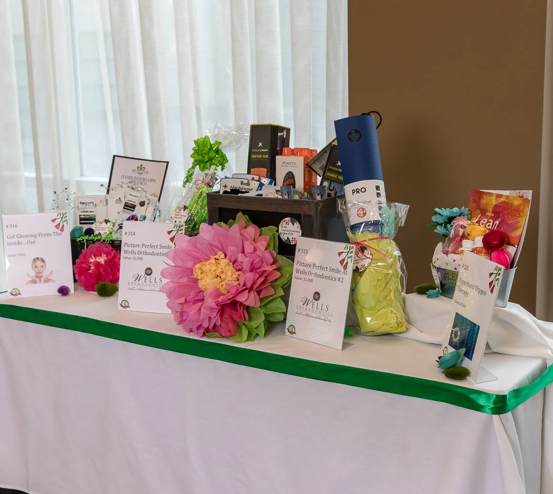 Gala table8.jpg