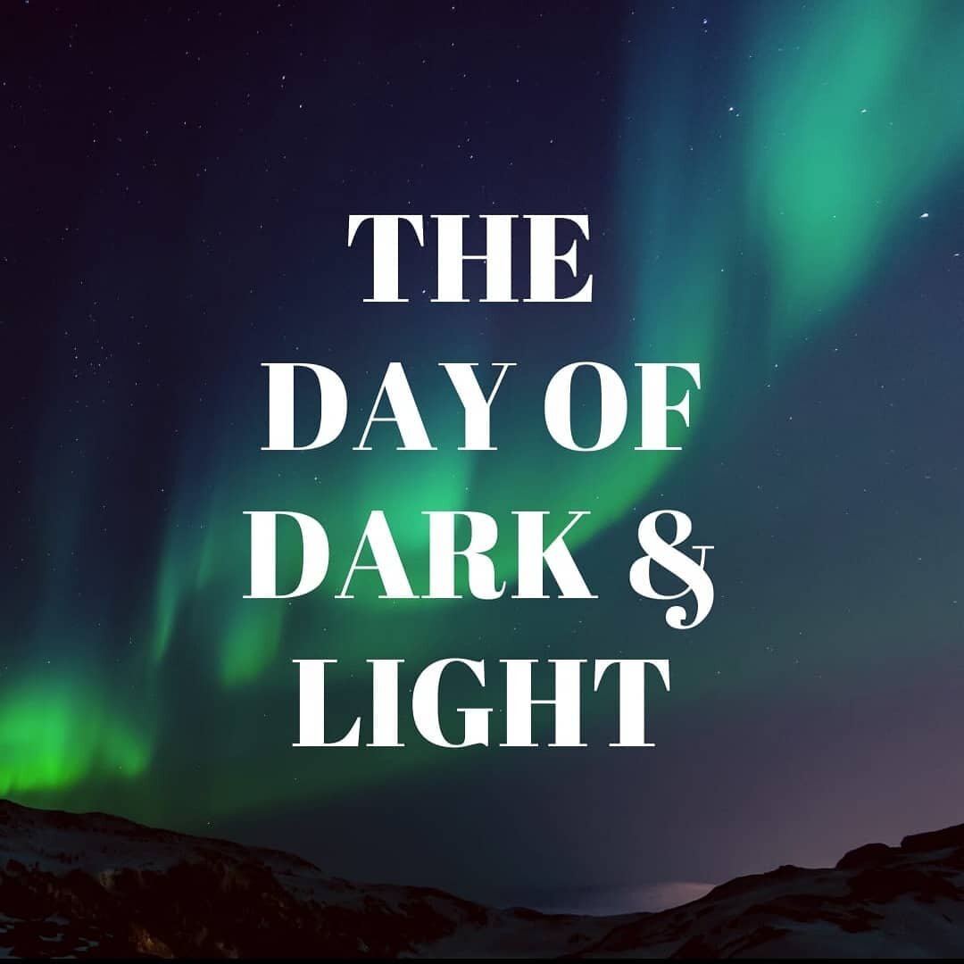 ⭐ Those born on the 5th&nbsp;March have two distinct sides. On one side they can appreciate the dark and on the other, they have the courage to watch it slowly transform into light.

🌌 Winter is dark and allows regeneration.

🌄 Spring brings increm