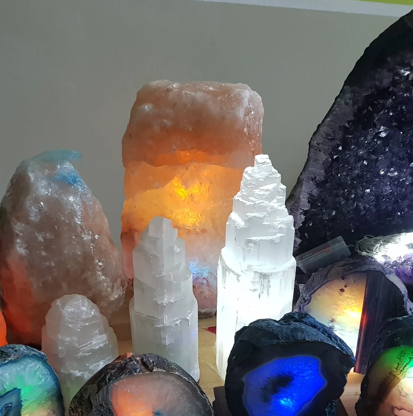 Himalayan Salt Lamps 