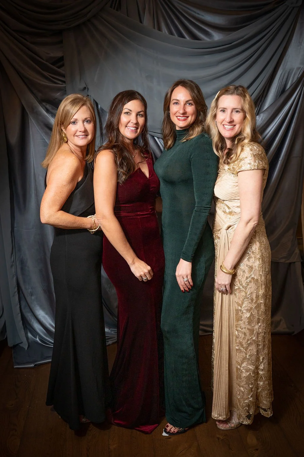 Kat Hefner friends1.jpg