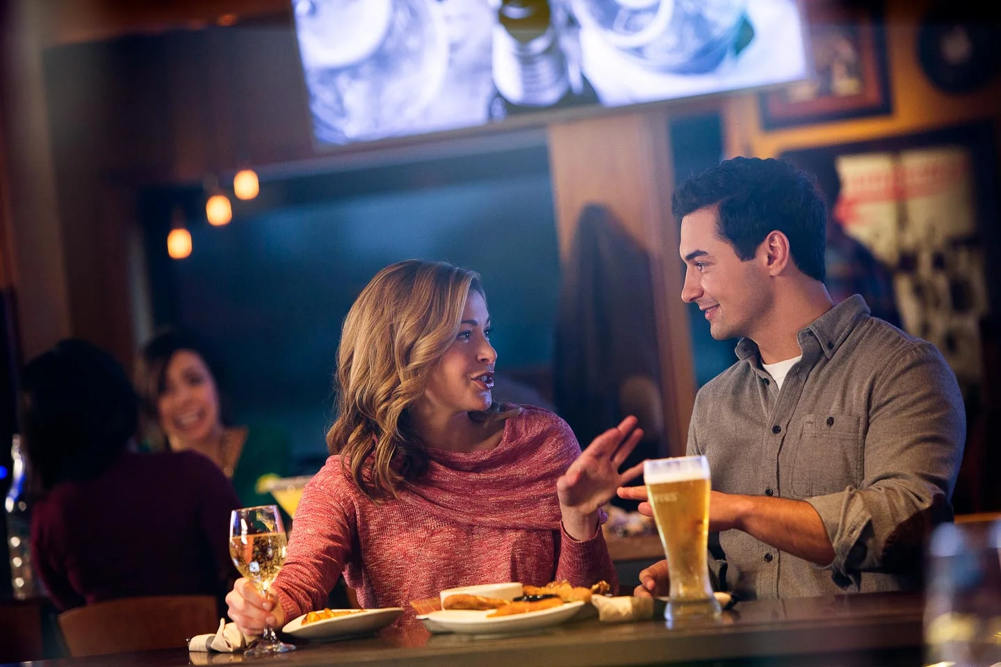austin-walsh-studio-projects-applebees-08.jpg