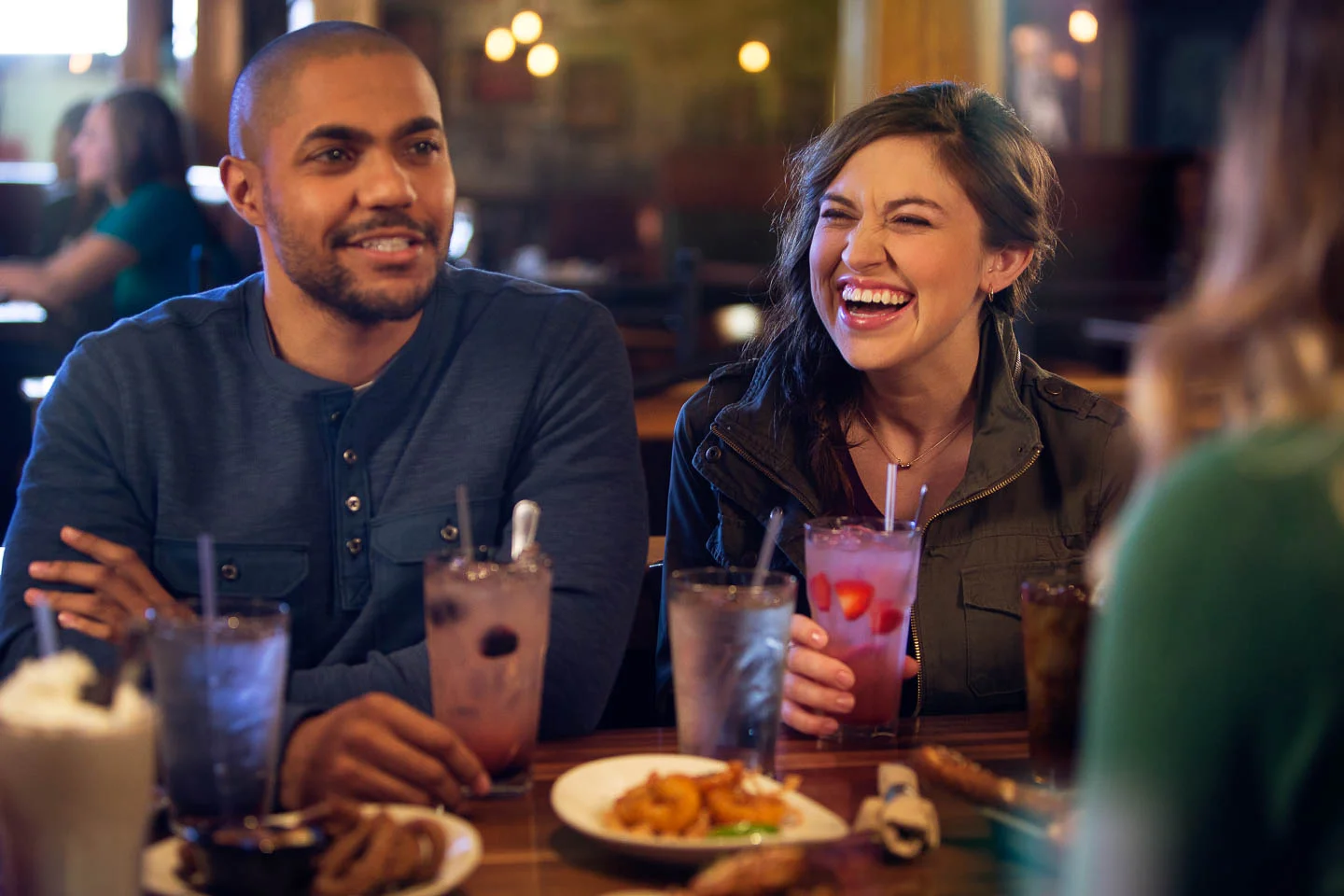 austin-walsh-studio-projects-applebees-14.jpg