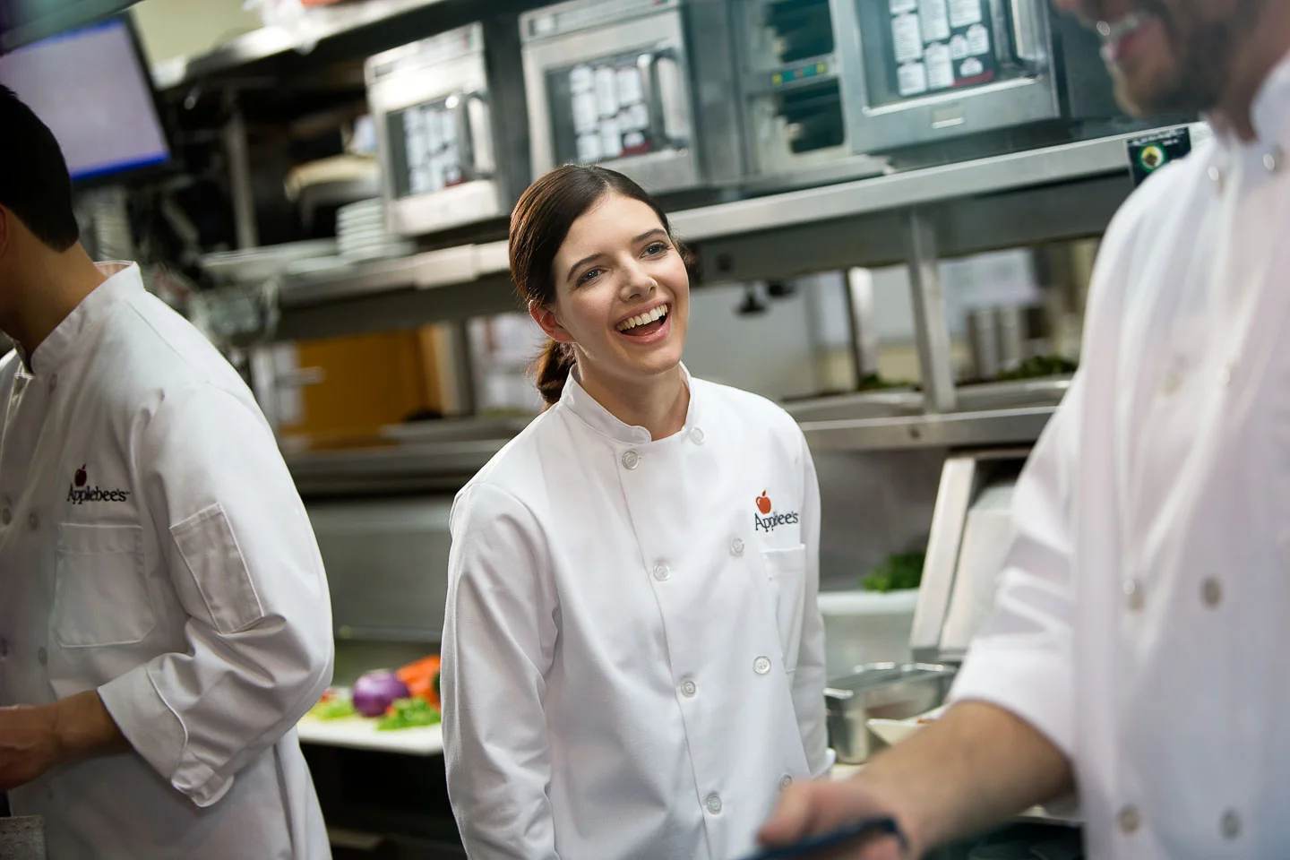austin-walsh-studio-projects-applebees-25.jpg