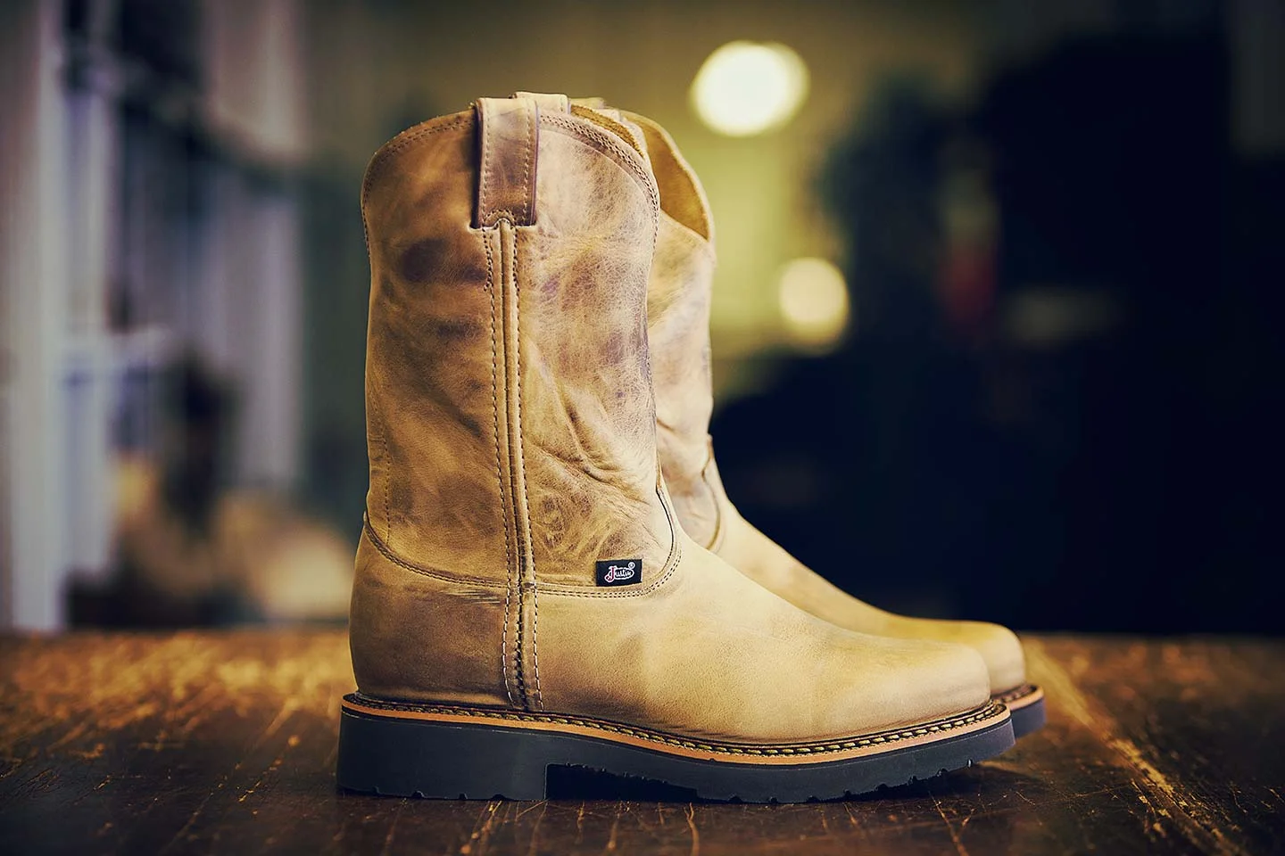 - JUSTIN BOOTS -