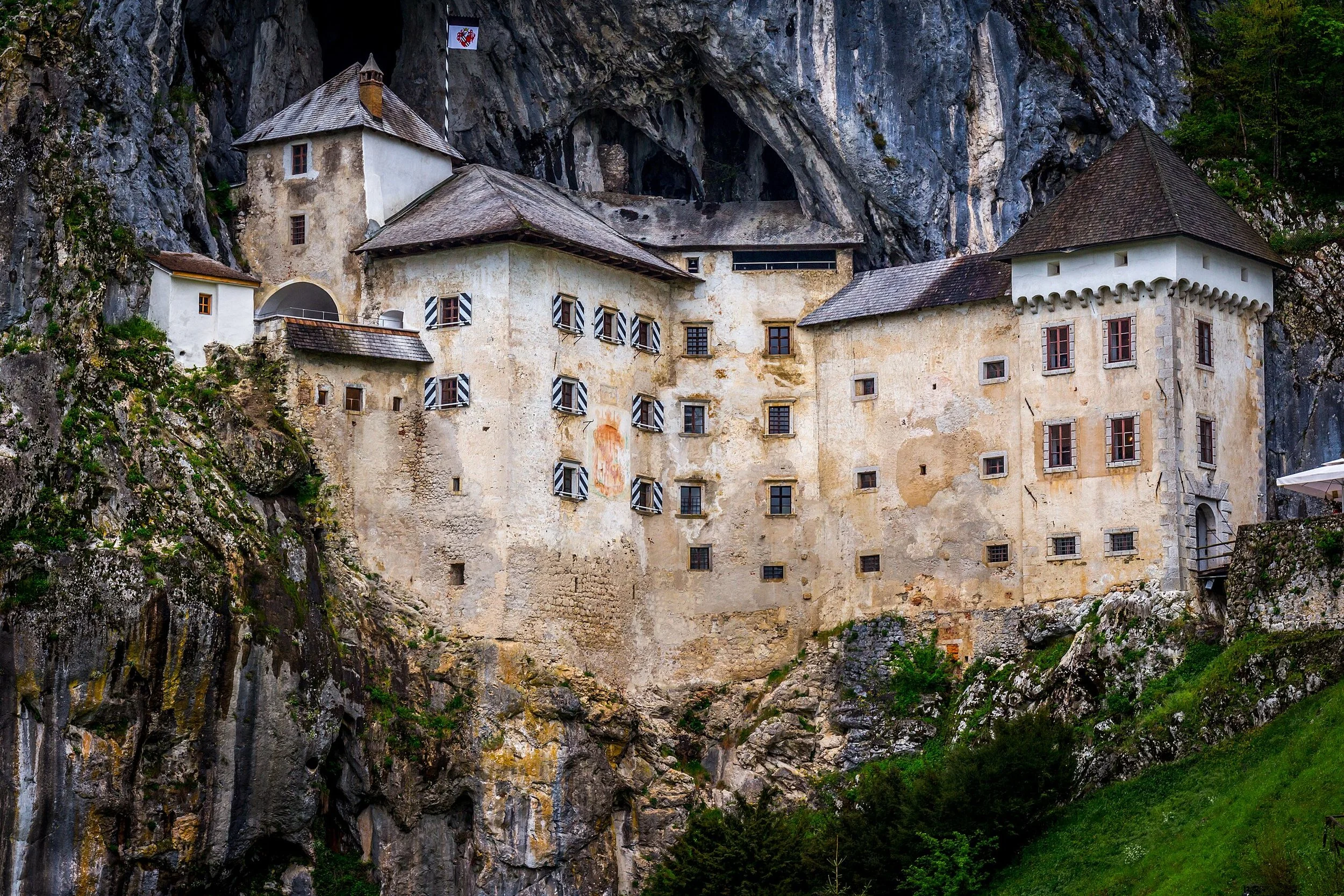 Predjama-Castle-Slovenia-Dots-on-Maps.jpg