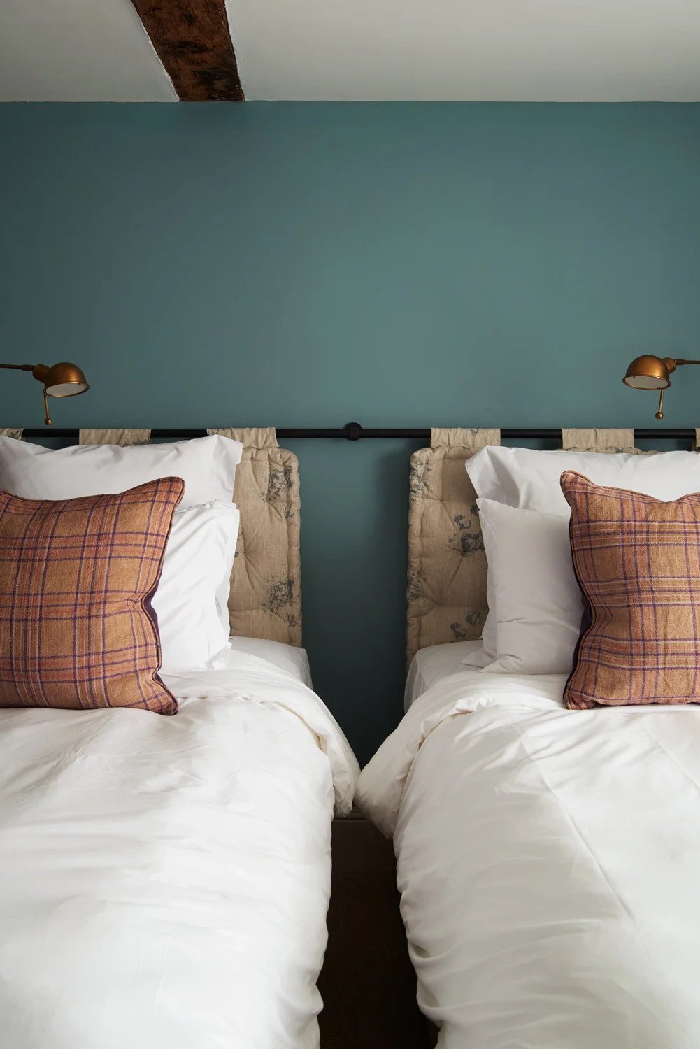 01_03_16_sohofarmhouse0139.jpg