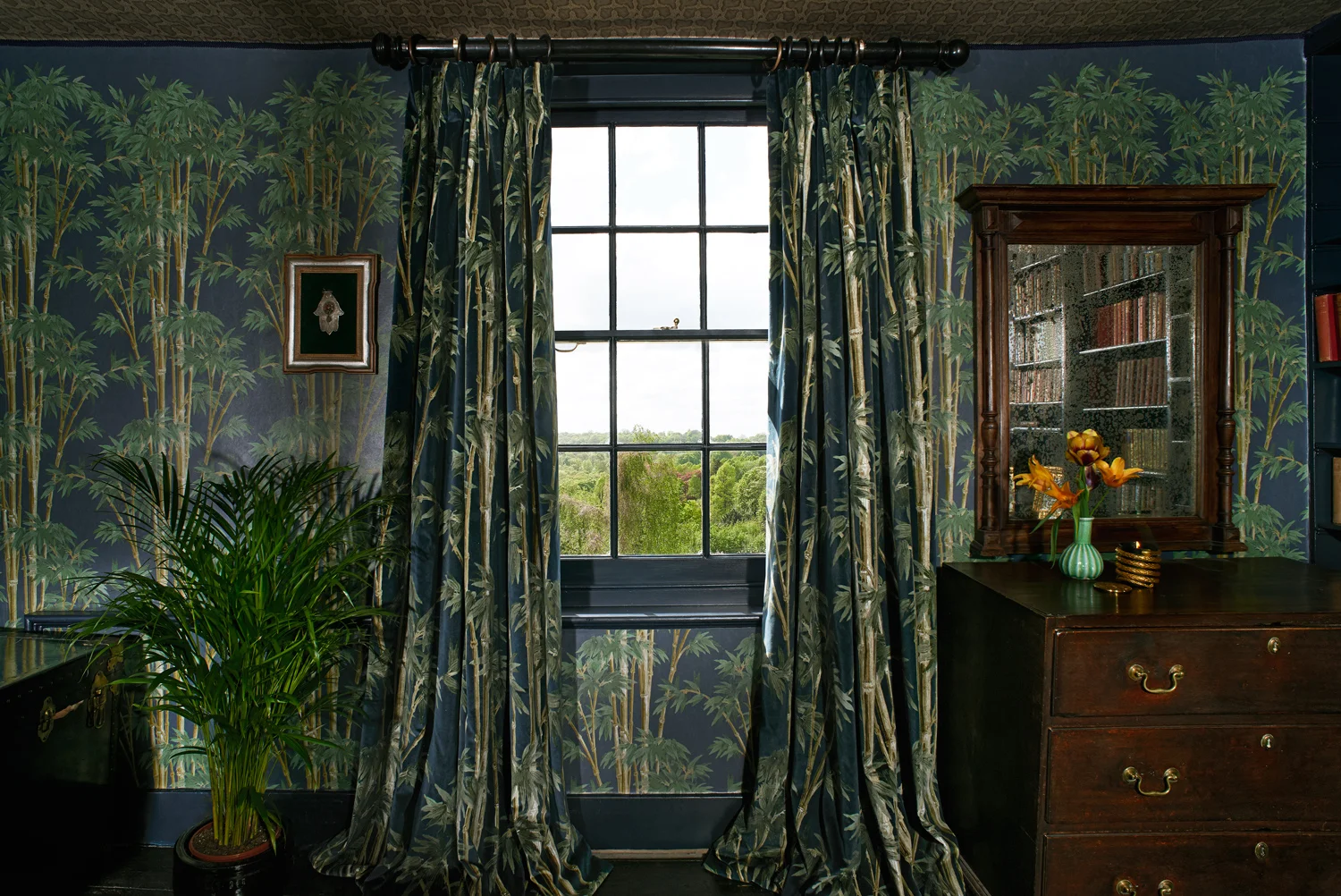 HofH_25_04_198889_flowers_1.jpg