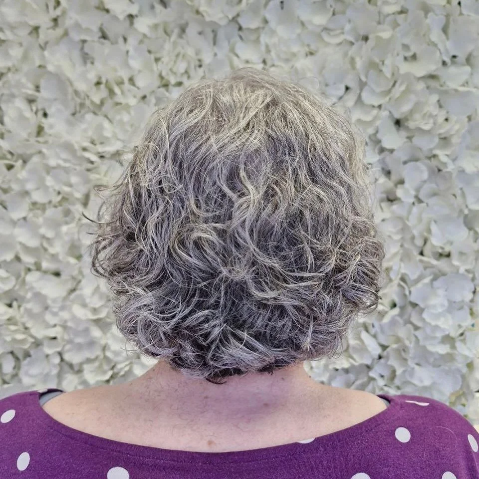 Curls are like life, unpredictable but fabulous ✨ haircut by Ana 

#curlyhaircutstyles #naturalcurls #longtishorthair #downtownhairsalon