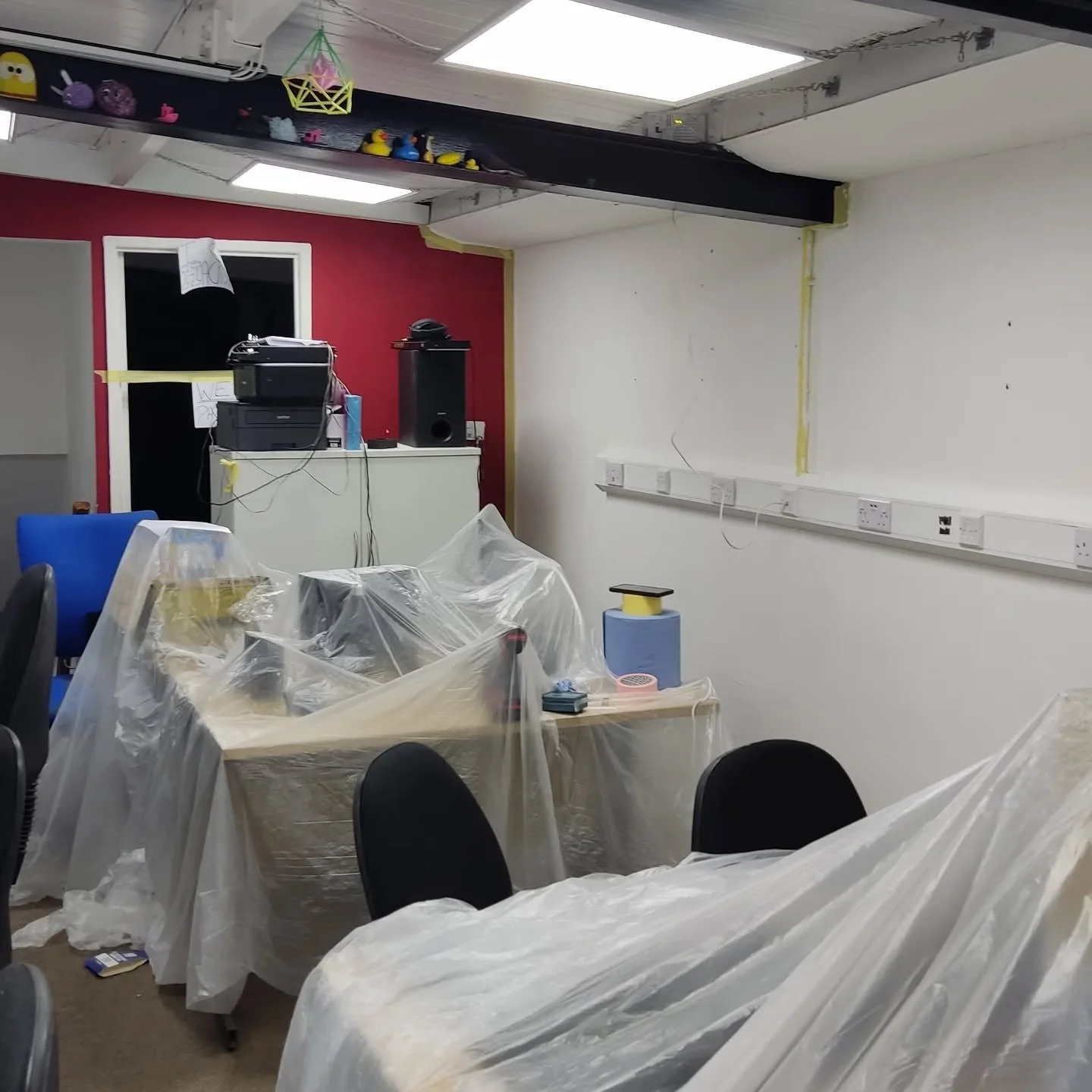 Thanks to all of our volunteers for our tidy-up weekend! Day 2 was just as productive as day 1, though we didn't get as many photos.

#hackspace #makerspace #hackerspace #diy #volunteering #tidyup #wetpaint #storage #Cheltenham #community