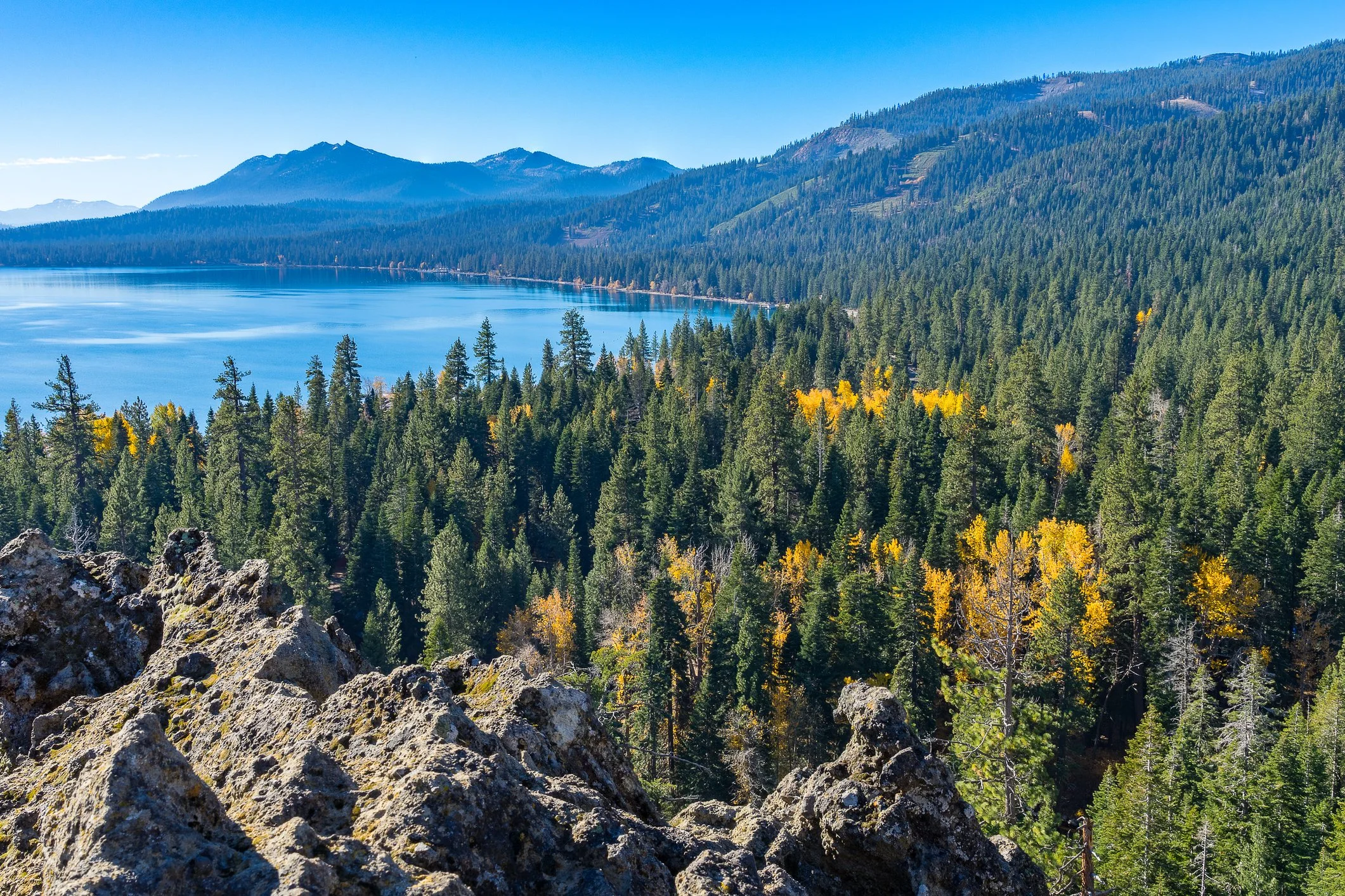 Lake Tahoe iStock-2170318897.jpg