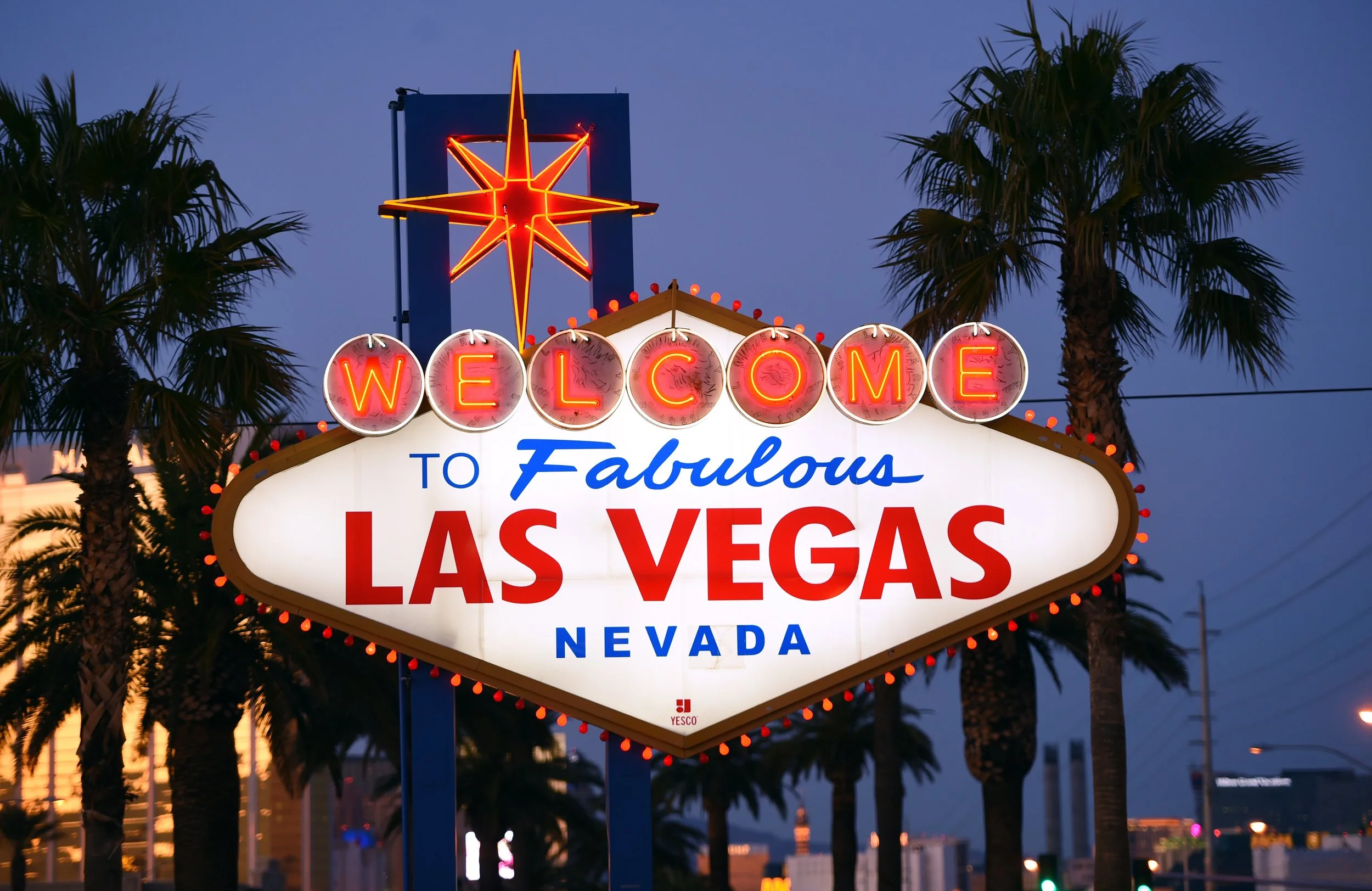 2016-0074-6966.jpg - Vegas Tourism.11.25.jpg