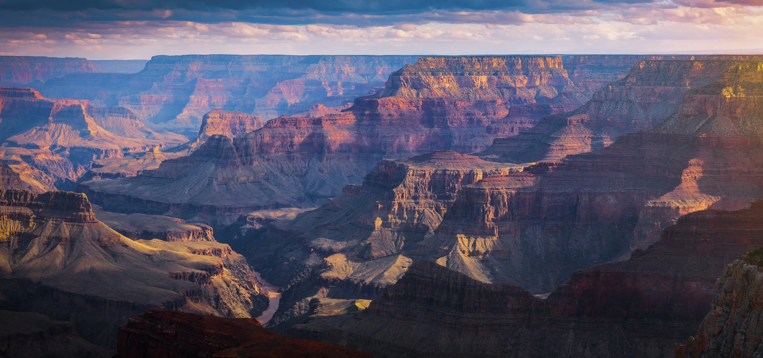 Grand Canyon iStock-2195684014.jpg