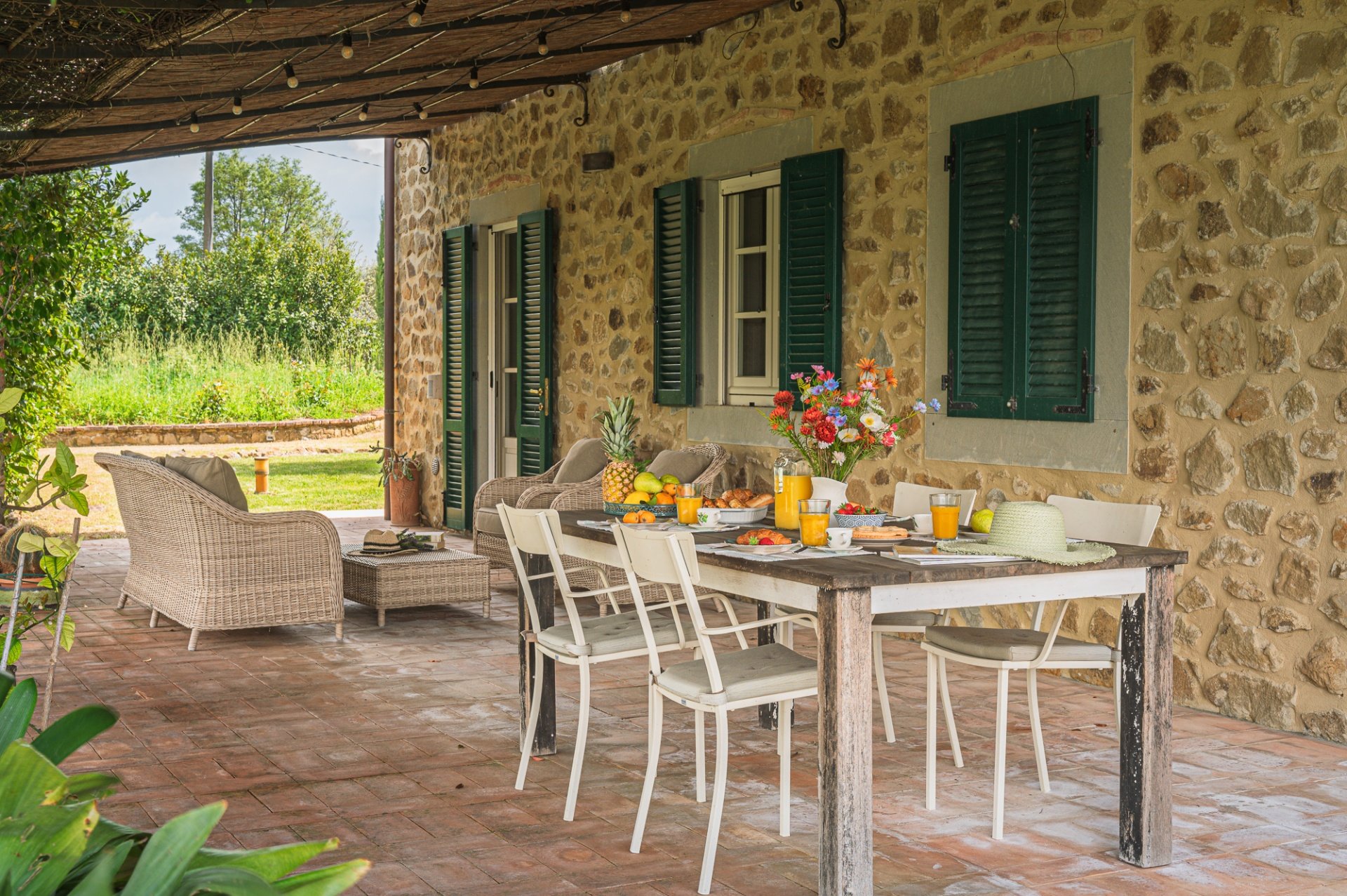TofT - patio HTT4.jpg