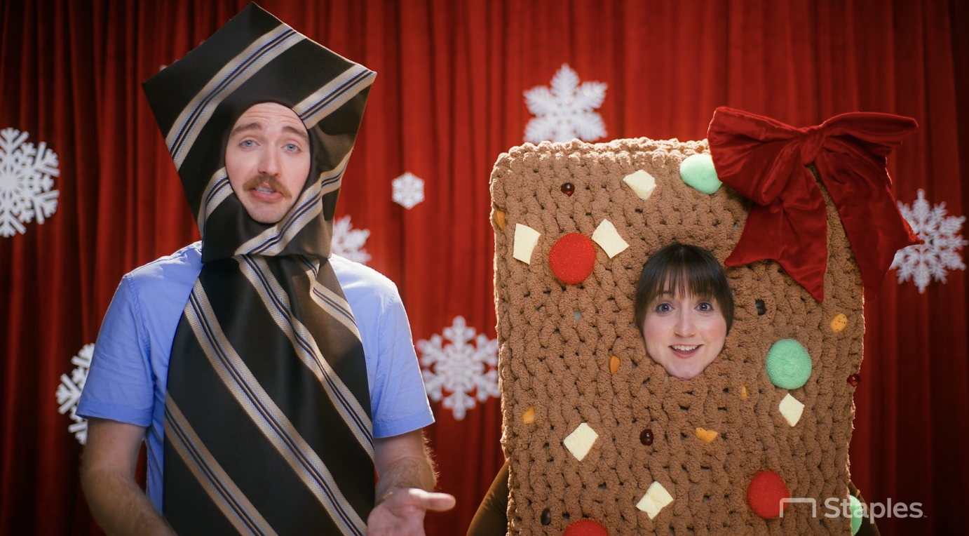 STPLS_BadGiftsHeadphones_16x9_Final_1920x1080_tvmix-24LUFS-CTVandCTVPeacock