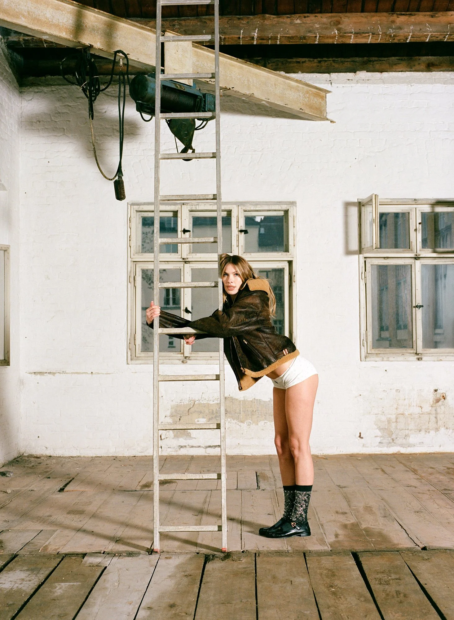 ZsaZsa Sleek DK-10.jpg