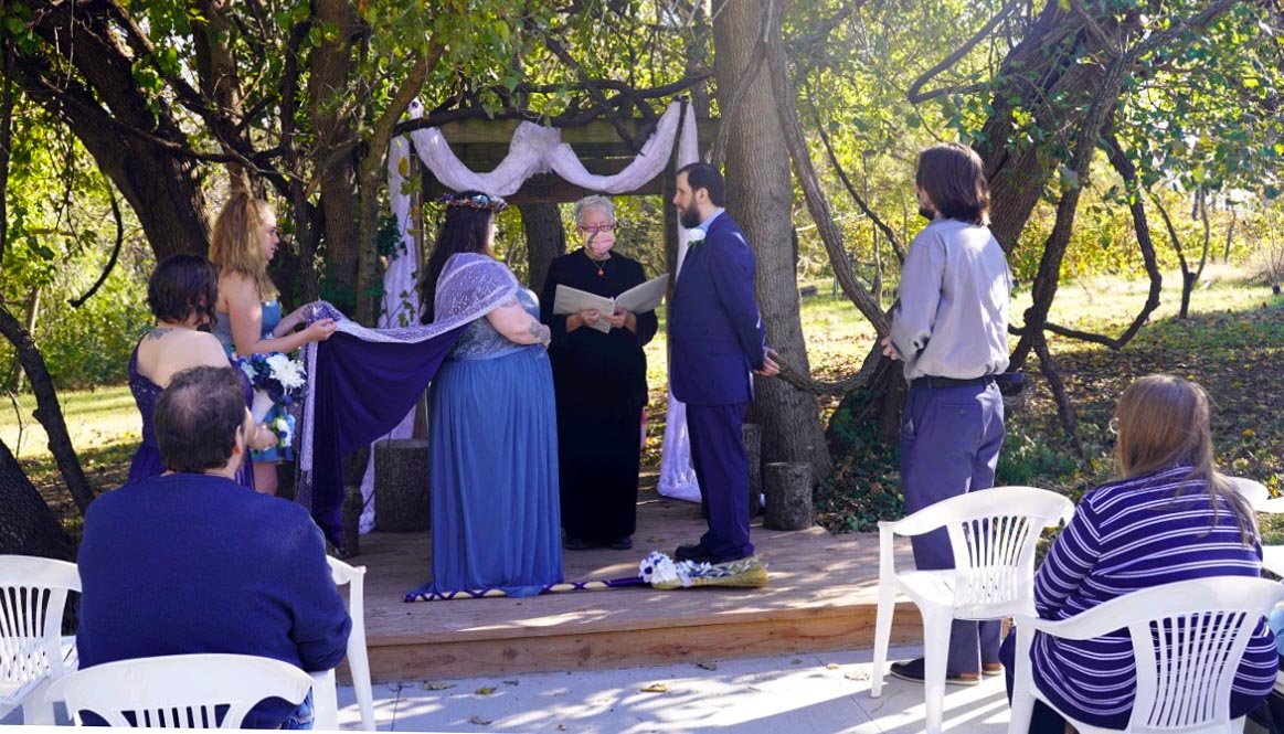 Mallinson Vineyard and Hall Ceremony Site Under a Tree on the Estate - Independence Missouri.JPG