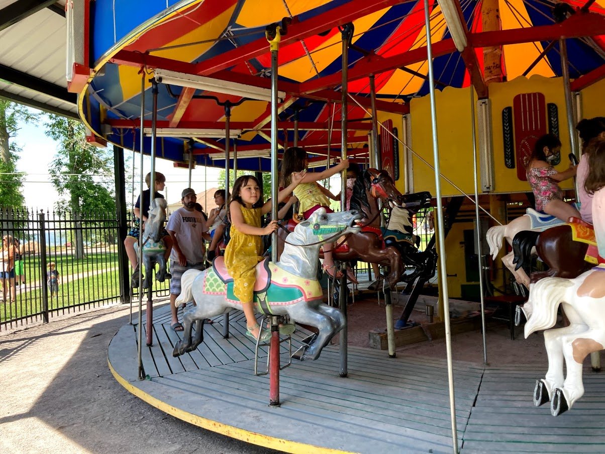 Rhine house free carousel.jpg