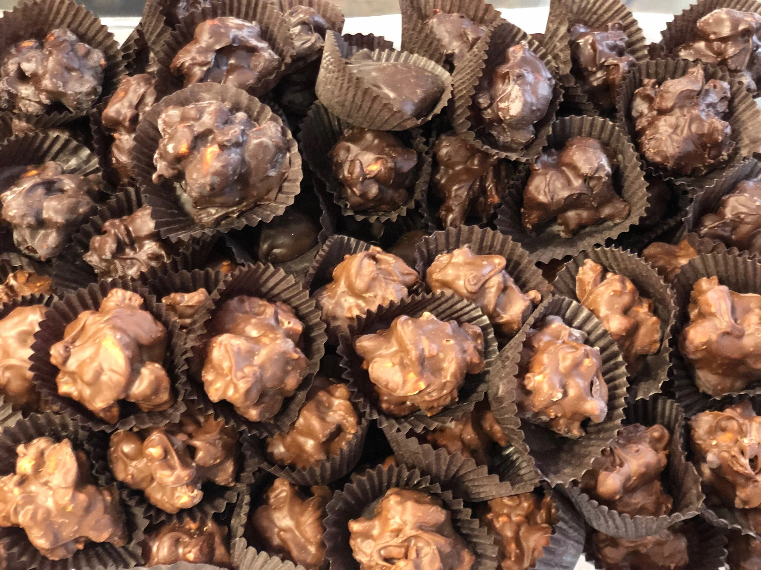 Milk or Dark Chocolate Cashew Clusters