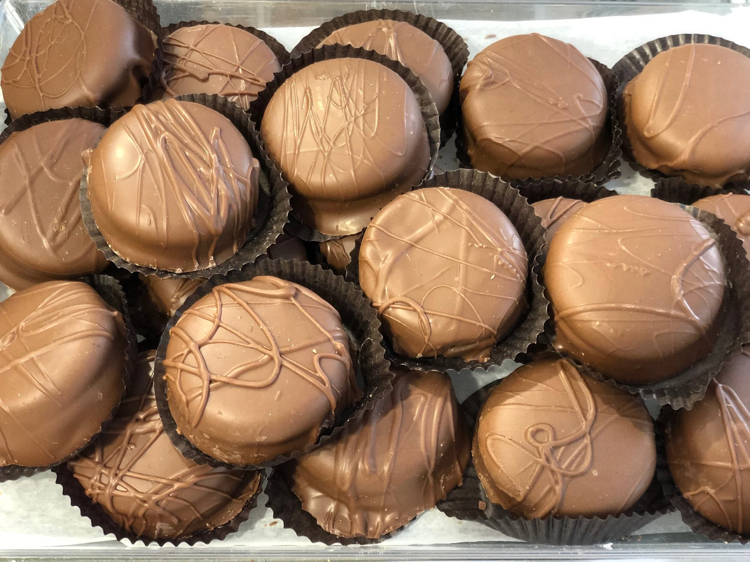 Milk Chocolate Covered Oreos 