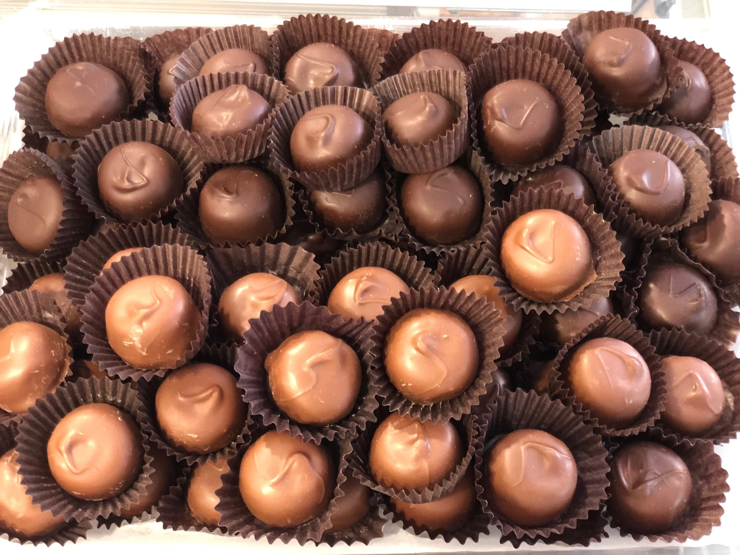 Milk or Dark Chocolate Strawberry Butter Creams