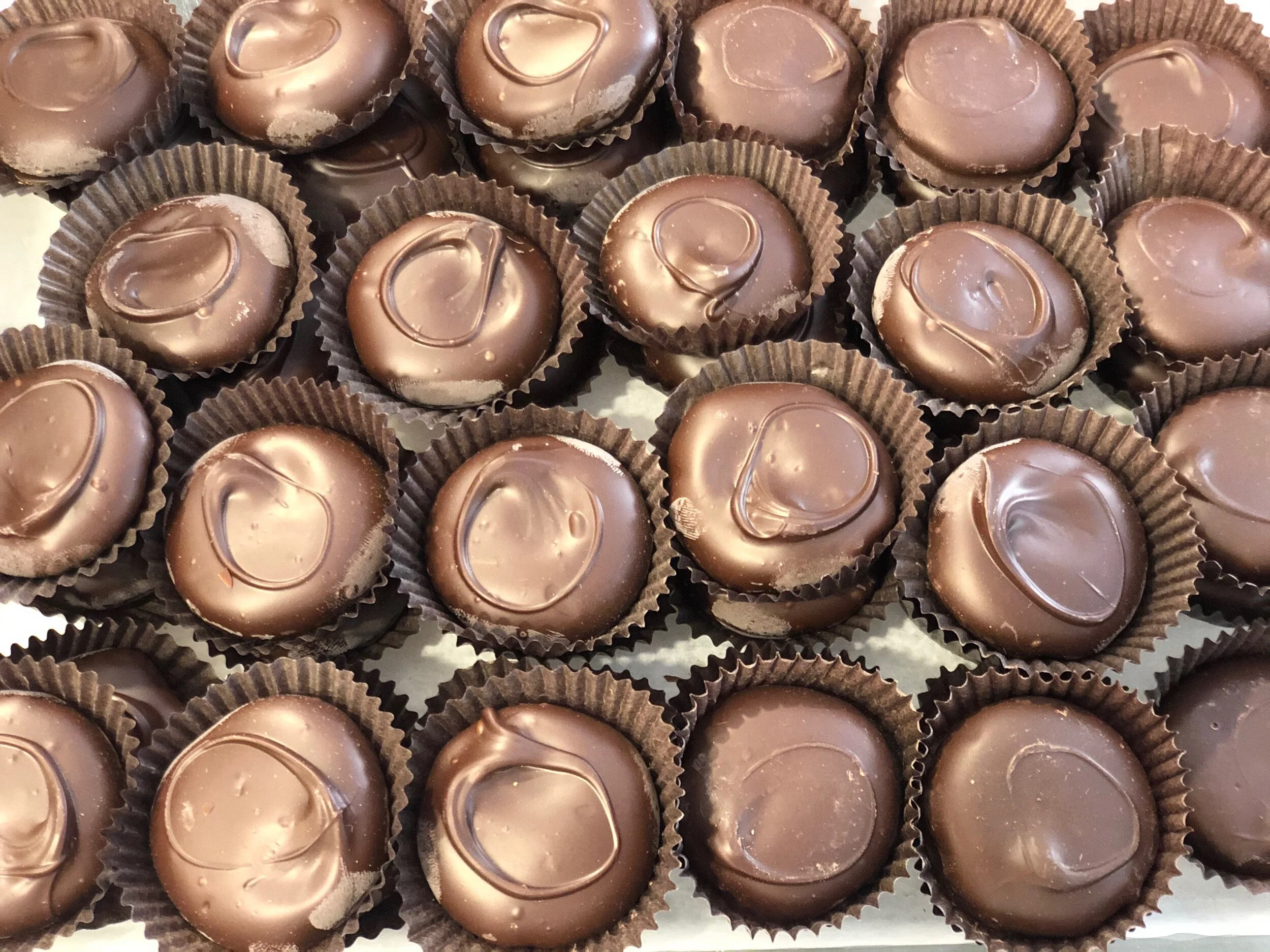 Dark Chocolate Wintergreen Creams 