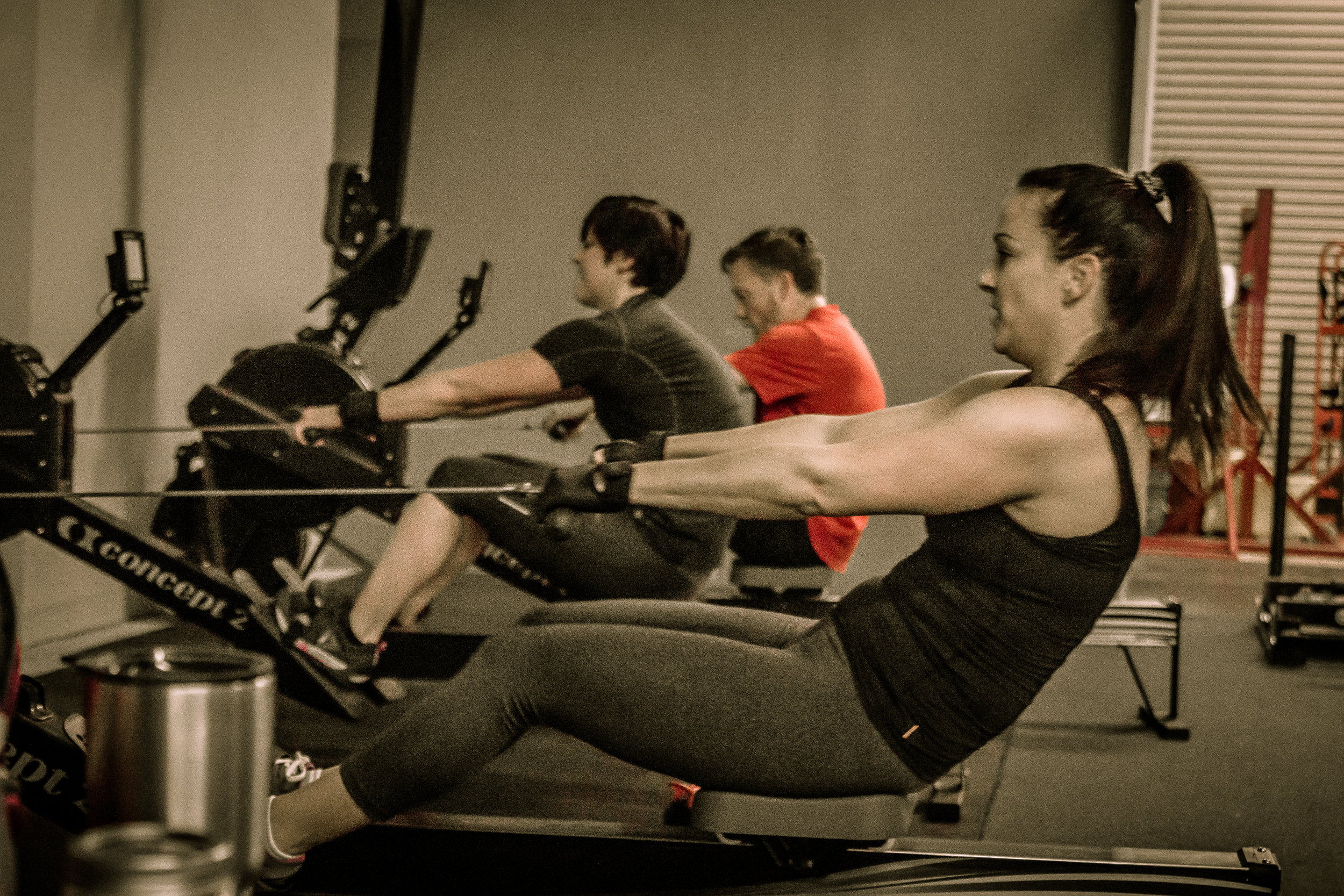 Crossfit Class rower sprint races