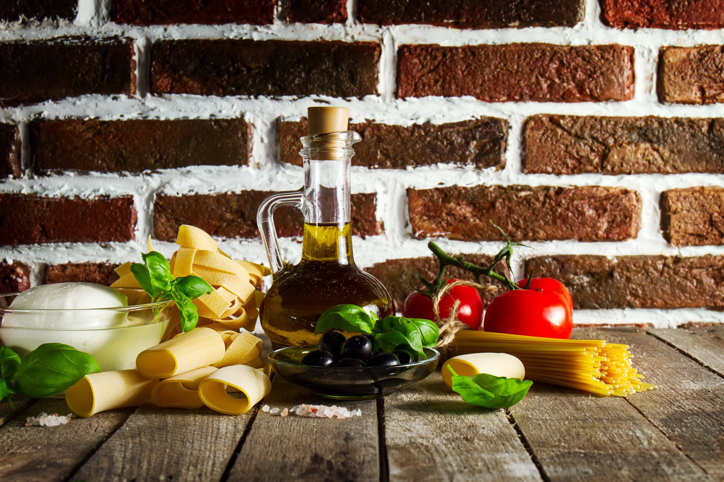 Olive Oil Lovers Gift Box - Perfect For Any Occasion !