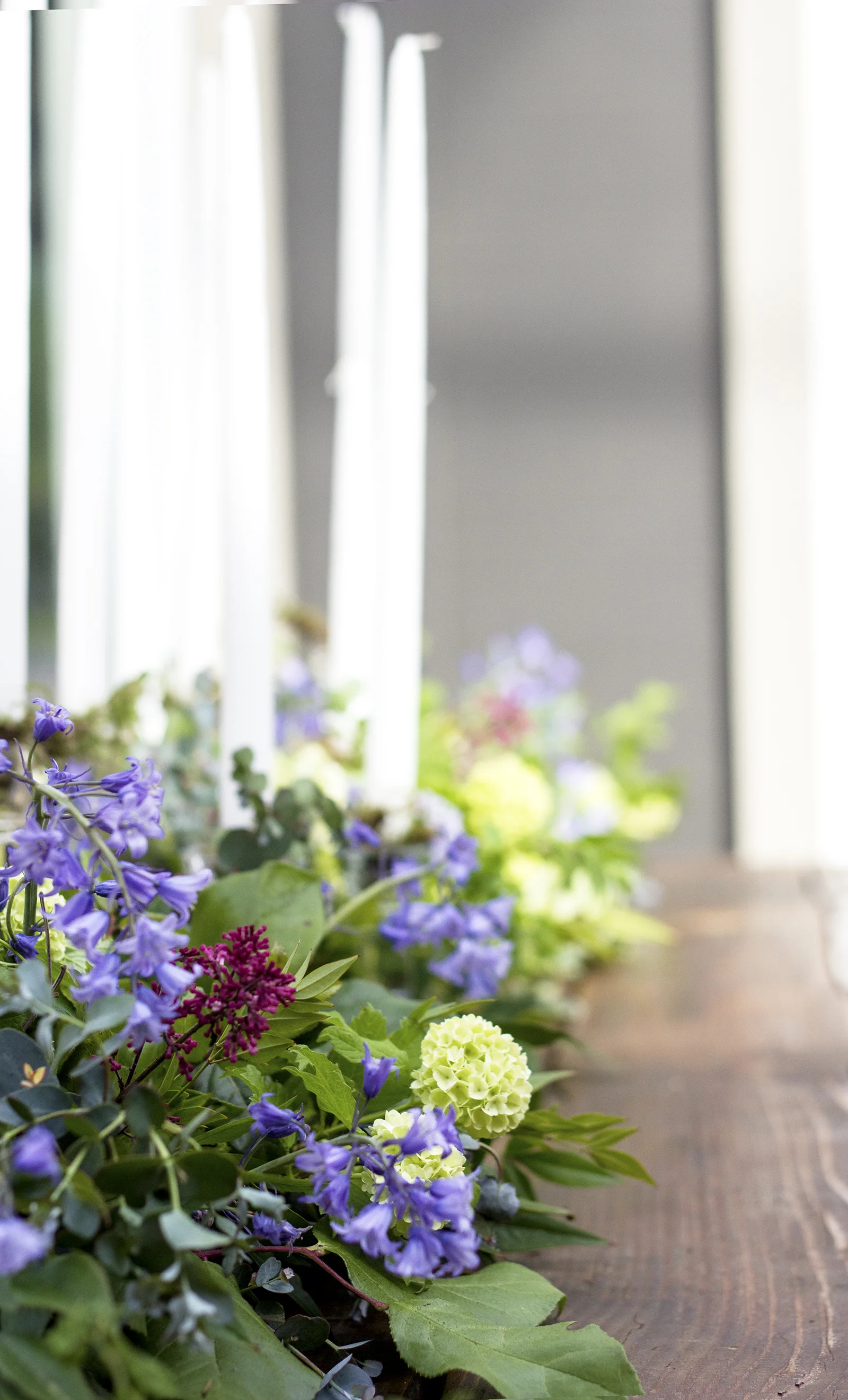 reduced_ss_centerpiece_viburnum_scilla_marry_me_in_monroe_spring_flowers.jpg