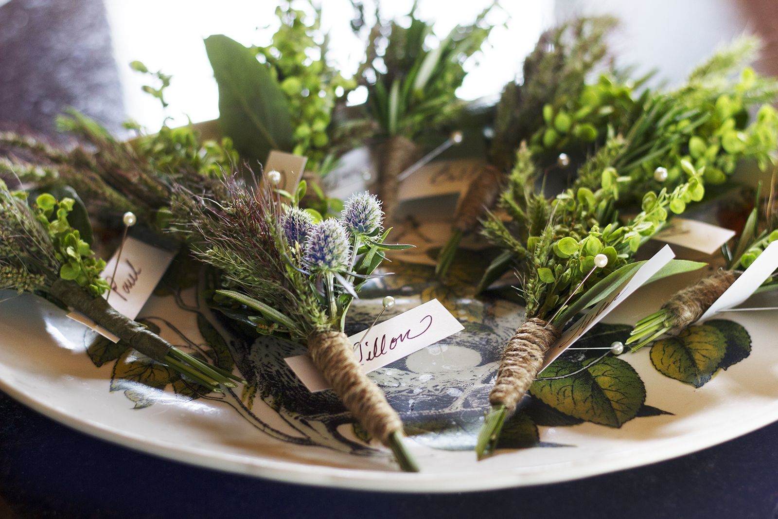 reduced_ss_dillon_amanda_wedding_boutonniere_grasses.jpg