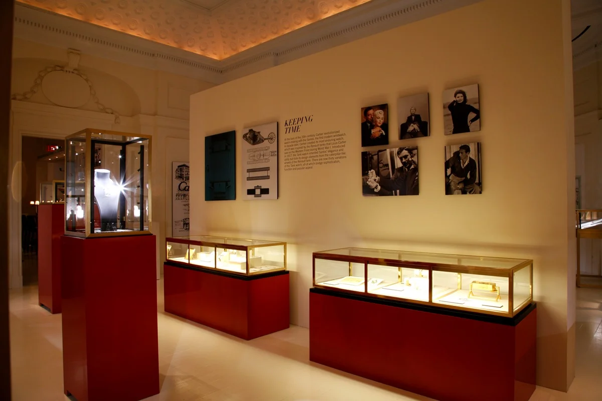 SBSTUDIO_EXHIBITION_CARTIER_100_YEARS_IN_AMERICA_2.jpg