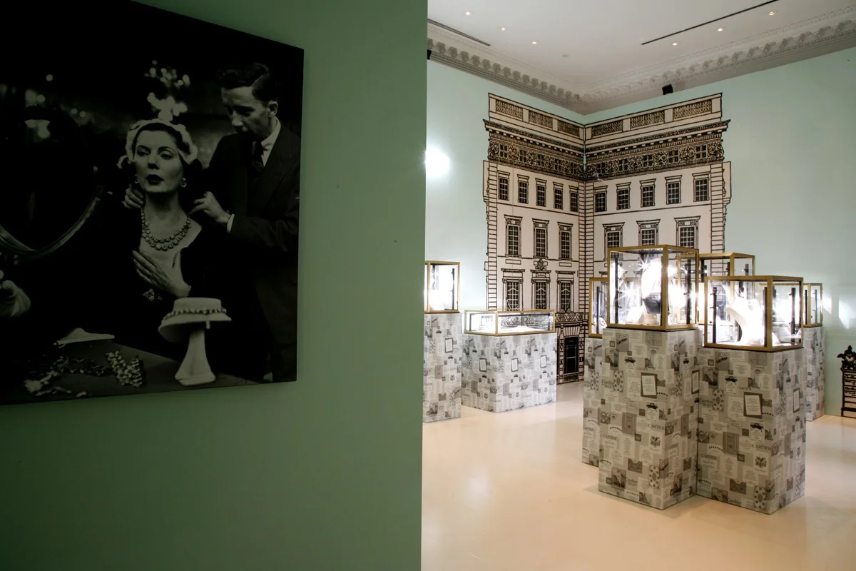 SBSTUDIO_EXHIBITION_CARTIER_100_YEARS_IN_AMERICA_3.jpg