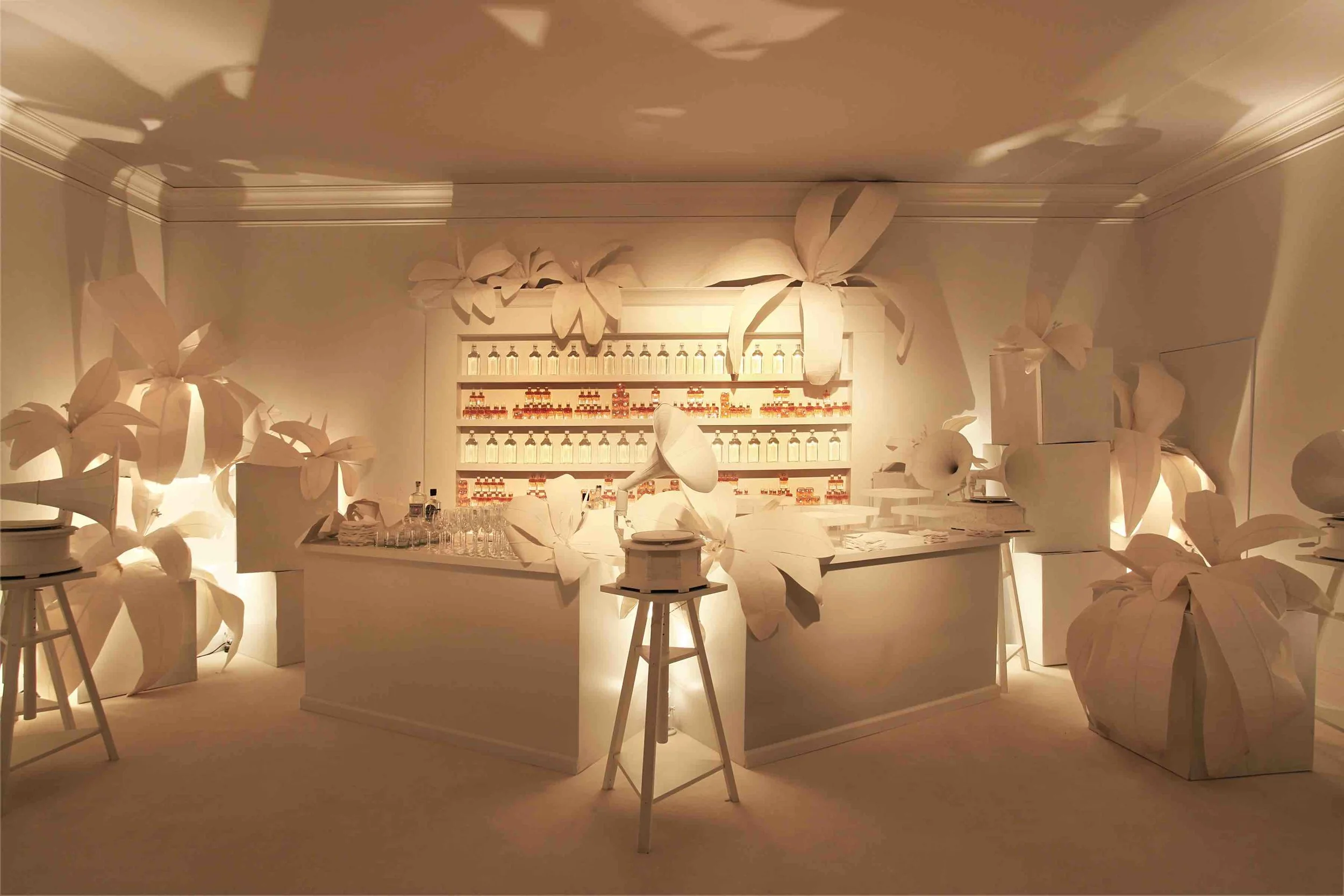 SBSTUDIO_INSTALLATION_HERMES_PARTY_5.jpg