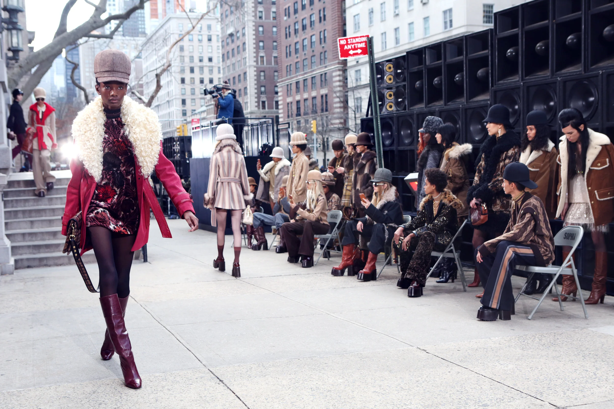 SBStudio_Fashion_Show_Marc_Jacobs_Fall_Winter_2017.1.jpg