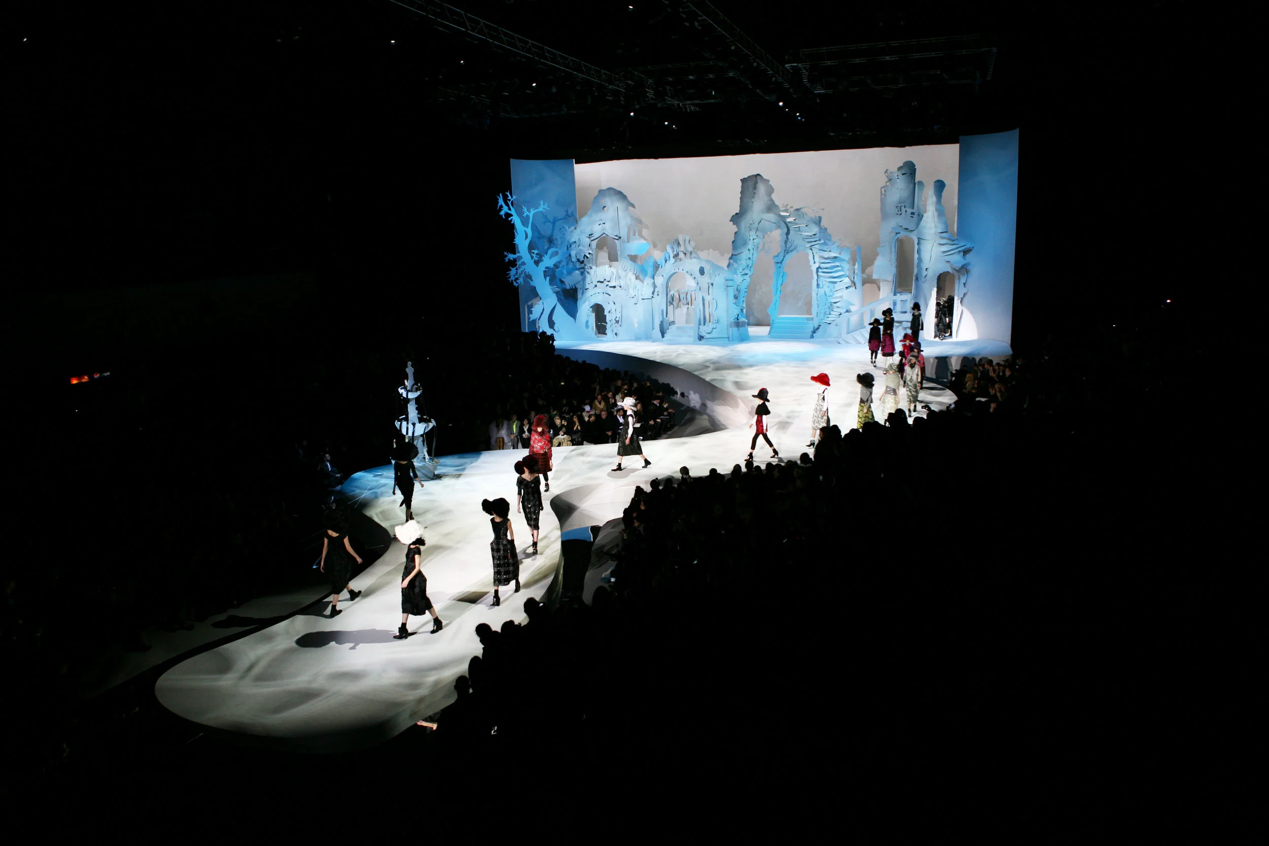 SBStudio_Fashion_Show_Marc_Jacobs_Fall_Winter_2012.jpg