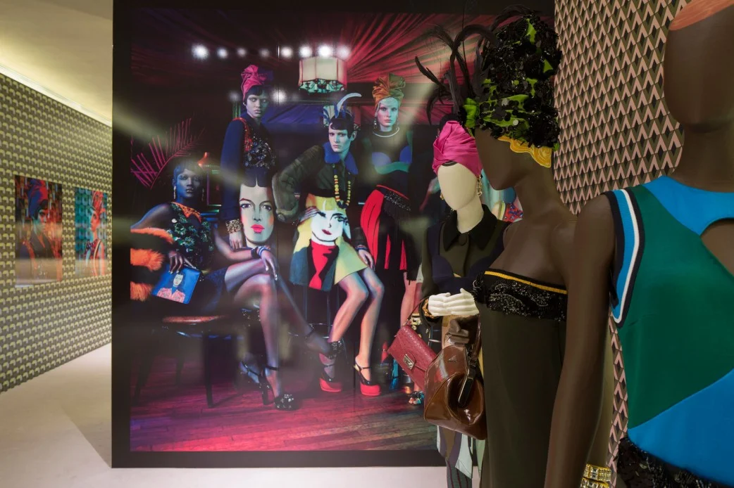 SBSTUDIO_INSTALLATION_PRADA_ICONOCLAST_5.jpg