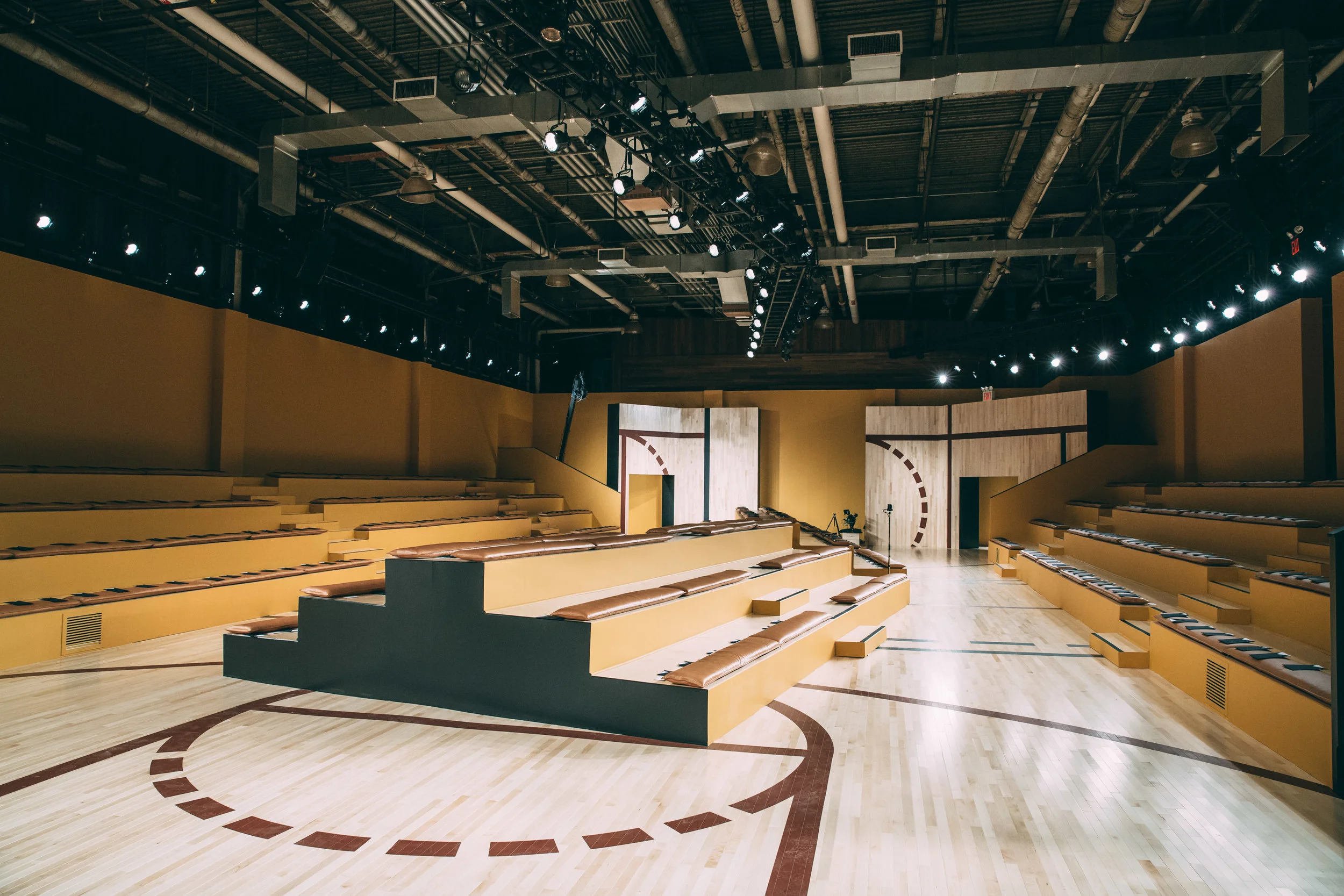 SBStudio_Fashion_Show_Coach_Fall_Winter_2016.jpg