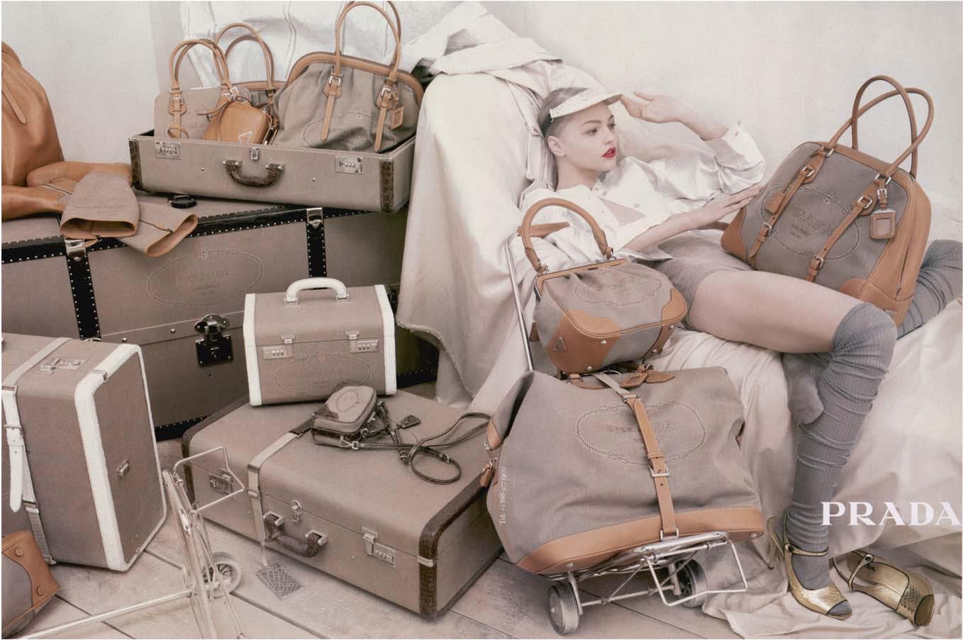 SBStudio_Campaign_prada_SS06_Steven_Meisel_3.jpg