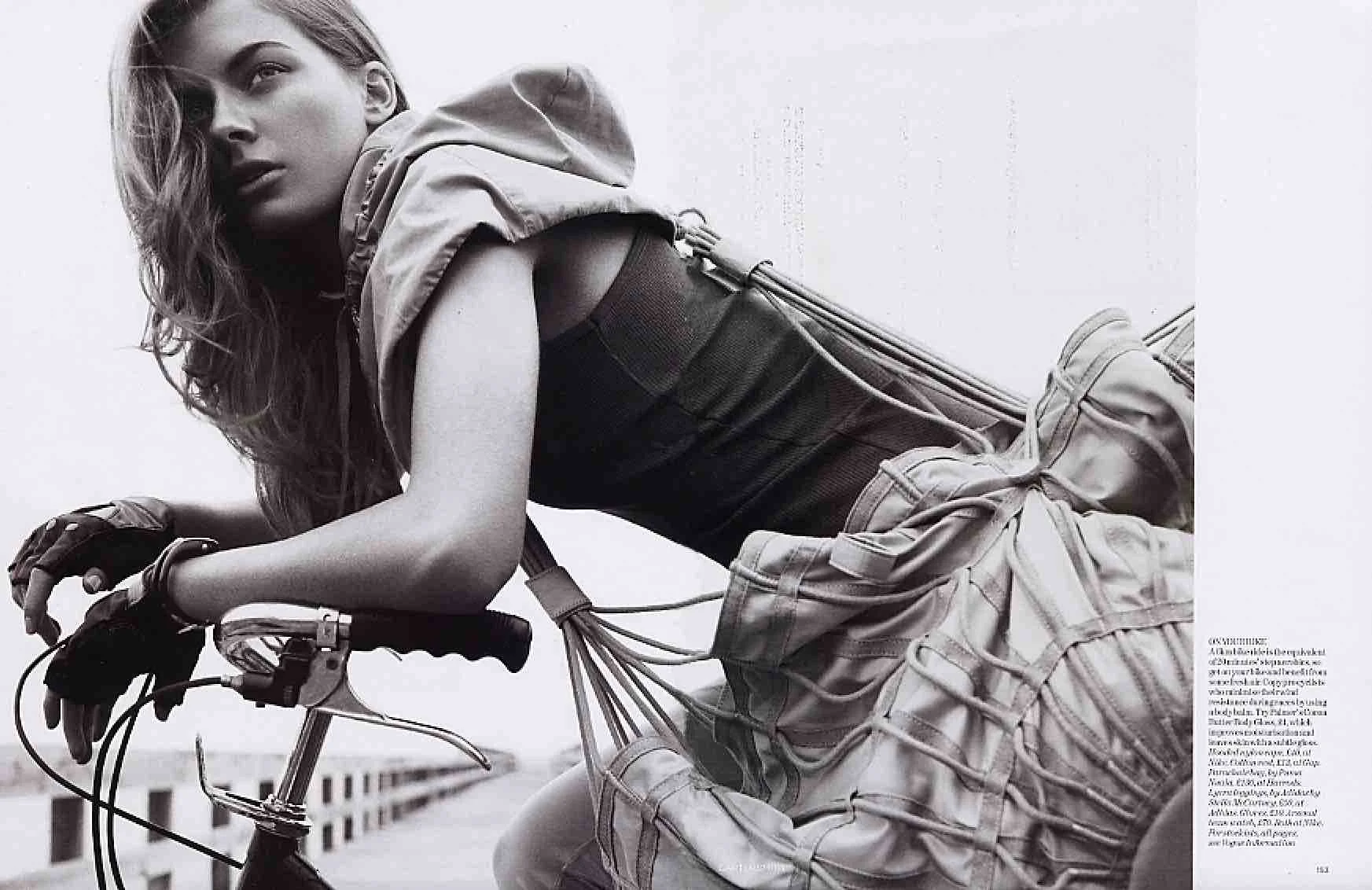 SBStudio_Editorial_british_Vogue_Feb_2006_Carter_Smith_1.jpg