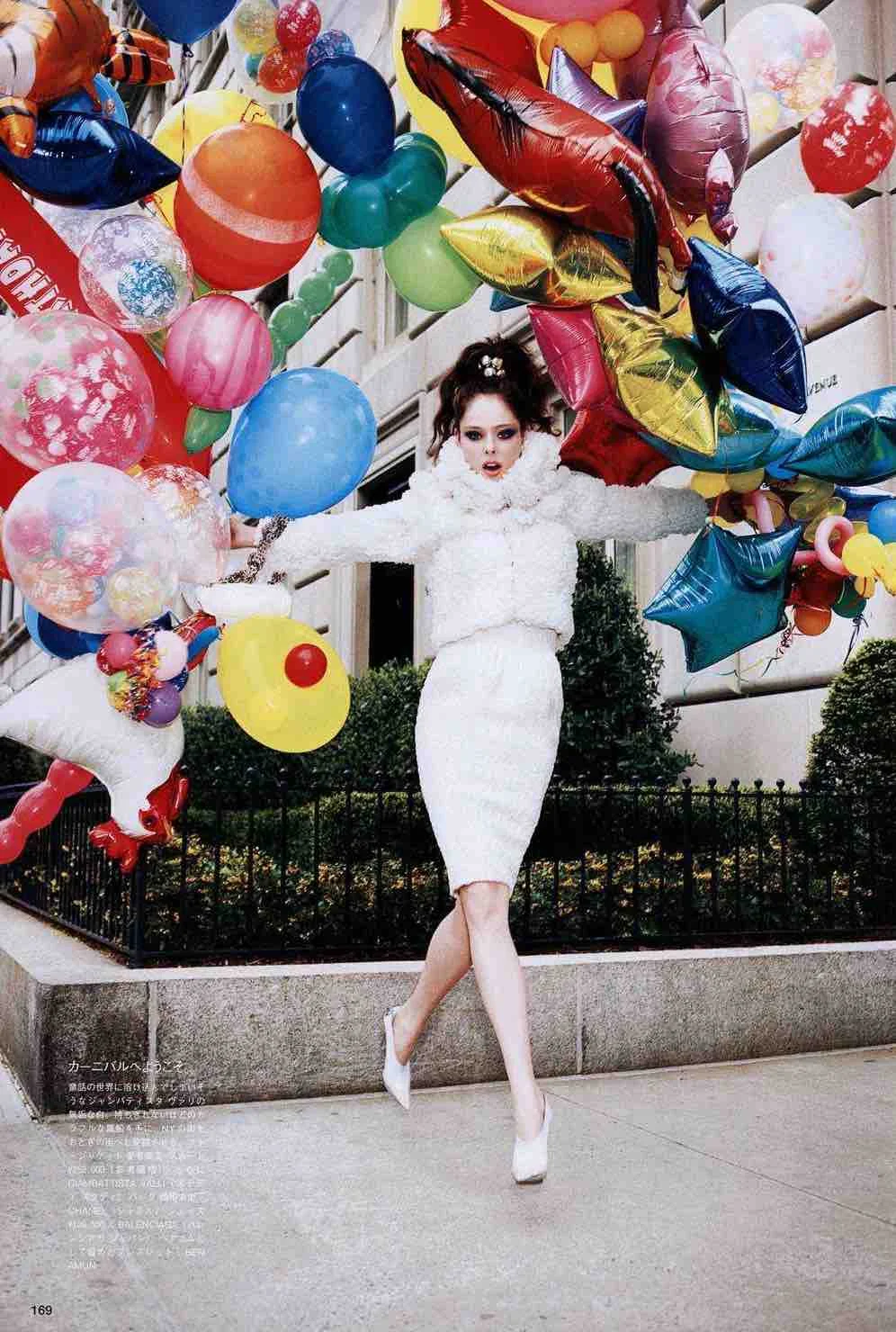 SBStudio_Editorial_Japanese_Vogue_AUG_2008_Arthur_Elgort_5.jpg