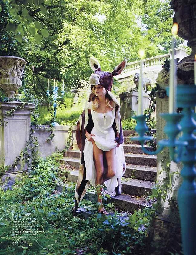SBStudio_editorial_Japanese_Vogue_Sept_06_Carter_Smith_2.jpg