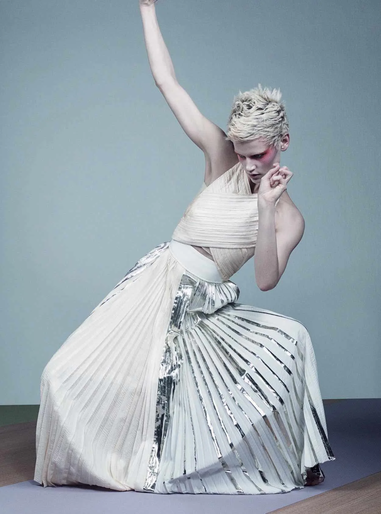 SBStudio_Editorial_Italian_Vogue_FEB_2014_Craig_McDean_5.jpg