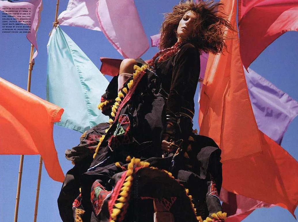 SBStudio_Editorial_Italian_Vogue_NOV_2004_Nathaniel_Goldberg_4.jpg