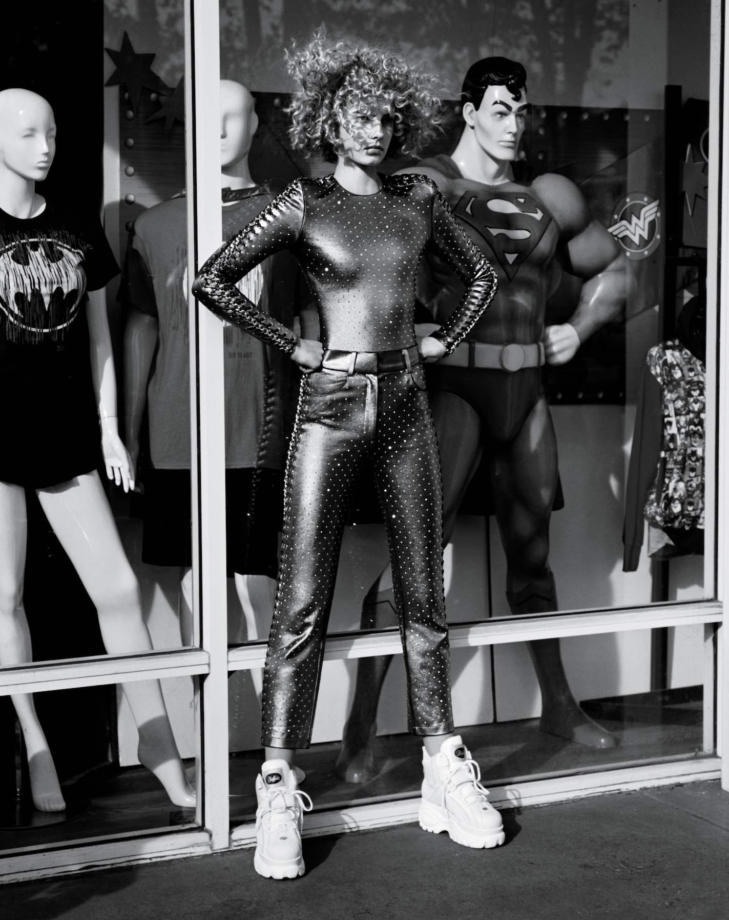 W MAGAZINE MARCH 2018