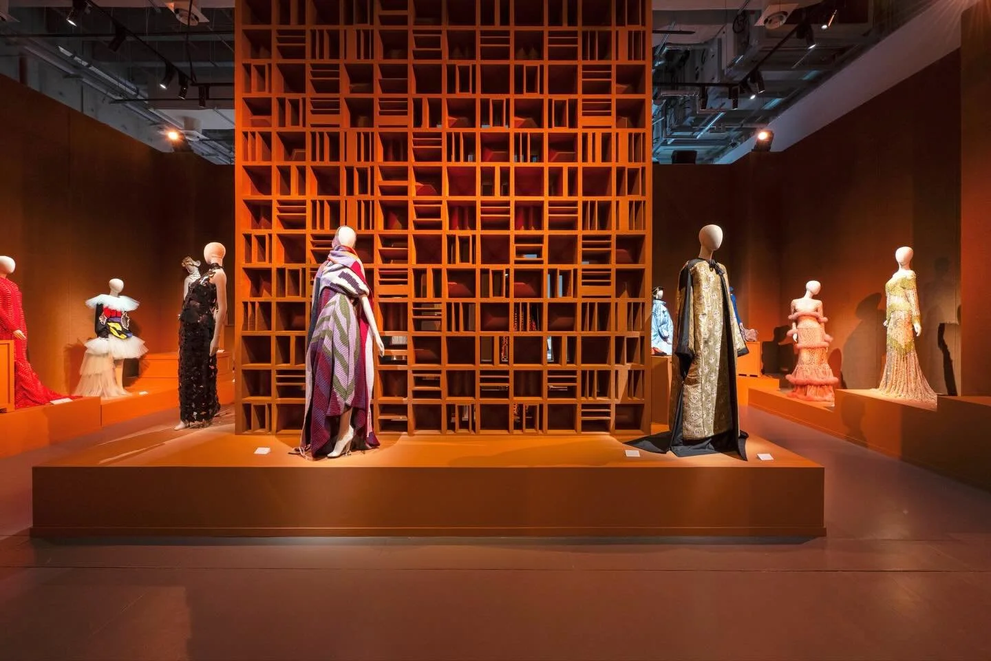 FTA Threads of Impact 
@omoyemiakerele 
@m7.qatar 
@kennedyldn 
@faro__________ 
@alexanderfury 
📷 #ravivcohen/m7