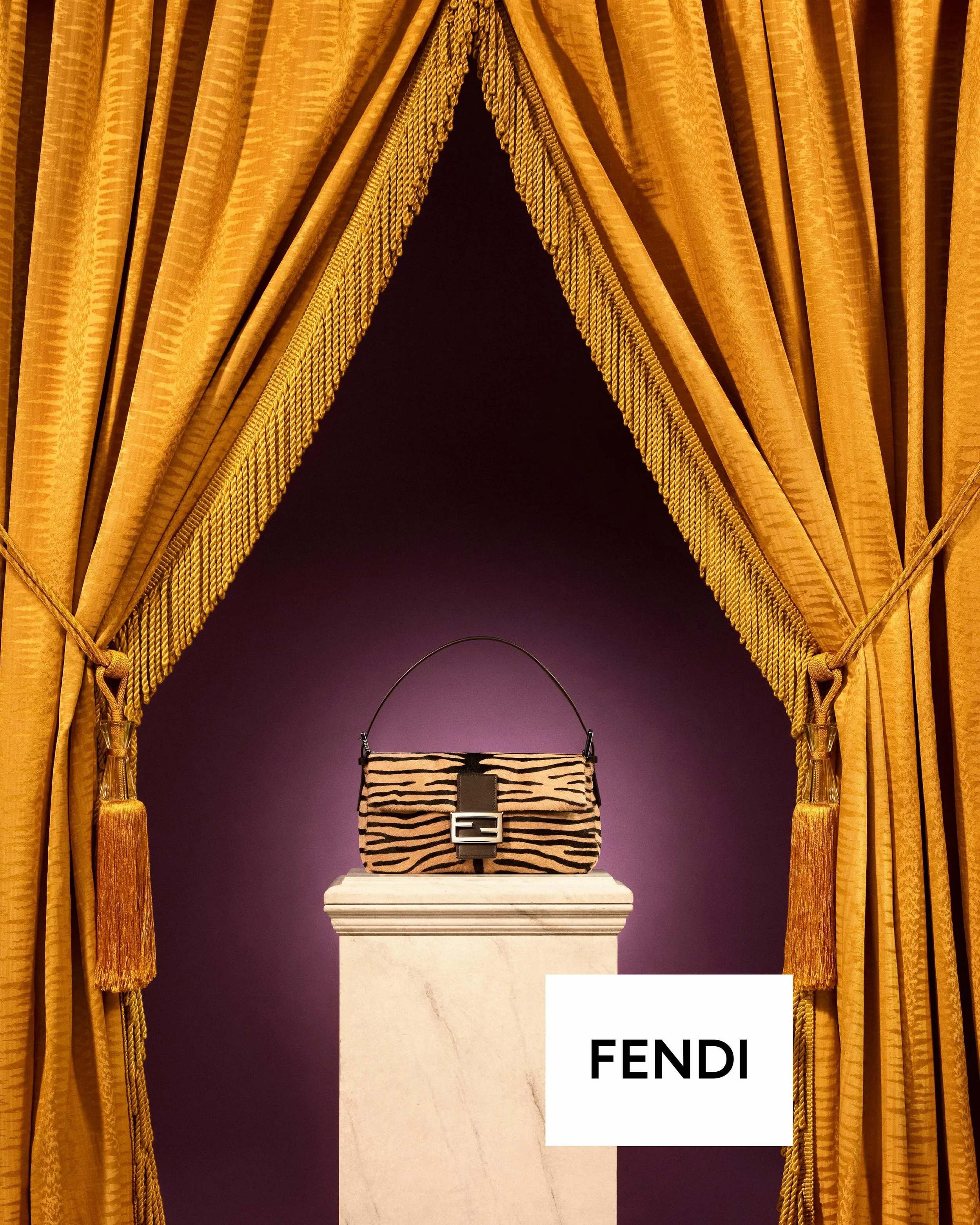 FENDI by @joann_callis 
@mariagraziachiuri 
@fendi
@ariannephillips 
@officialdanilohair
@lotstar 
@honeynailz 
@stefanbeckman 
@exposureny
@3star_productions
 @jet_sets_