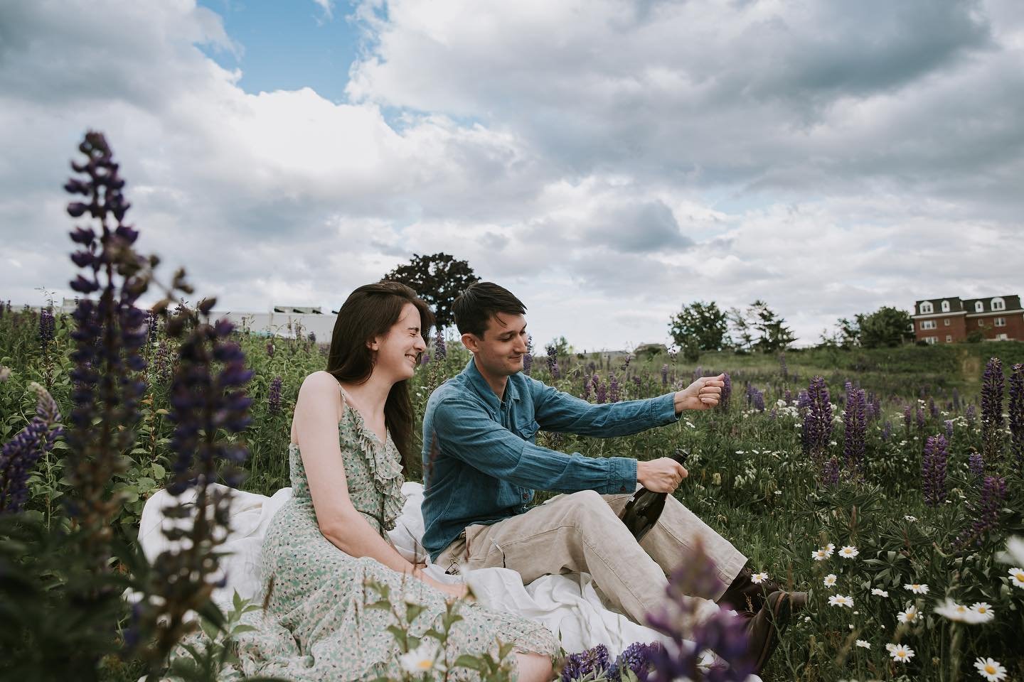 Cheers to the weekend! 🍾 #maineengagement #maine #mainefamilyphotographer